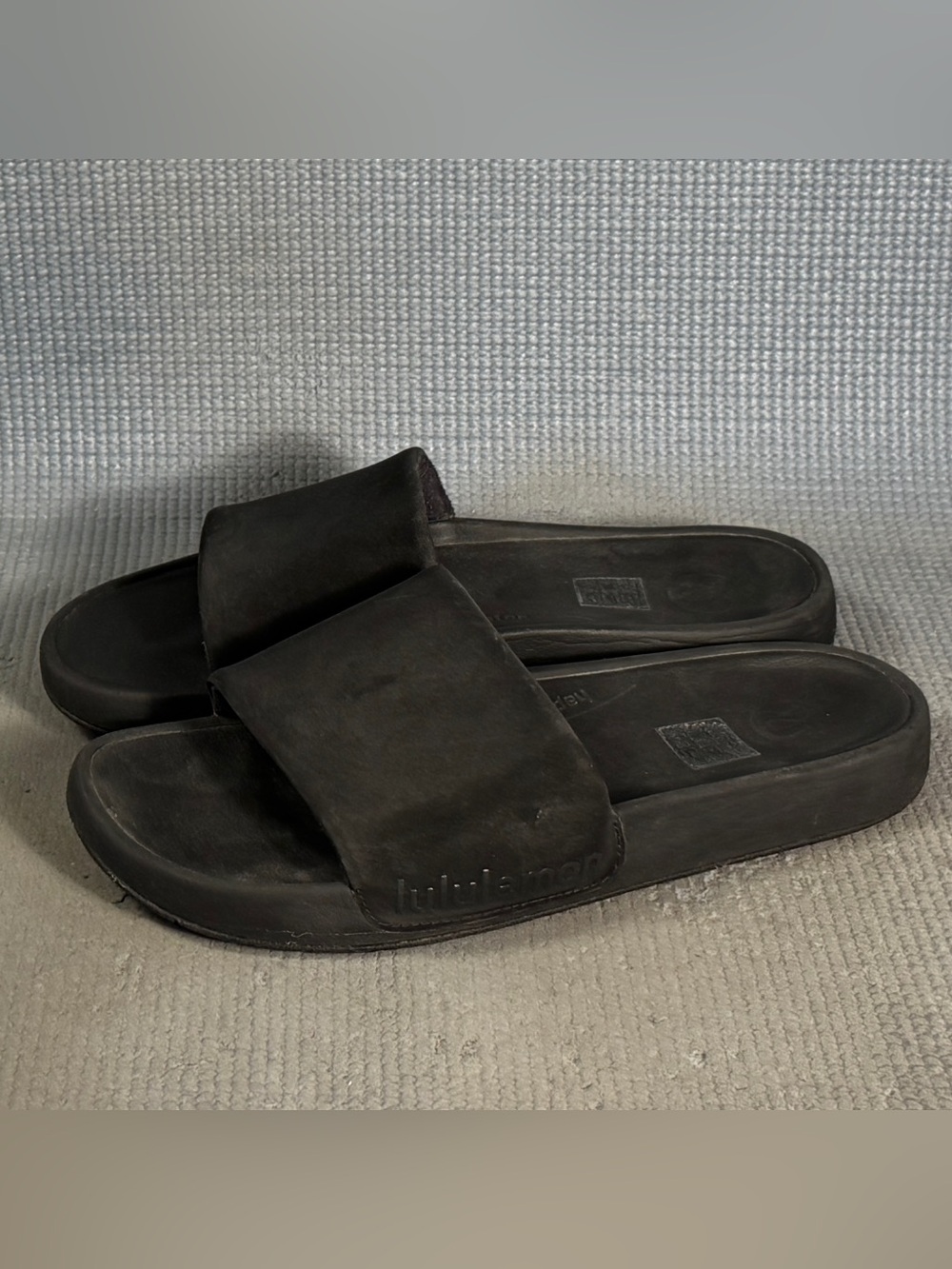 LULULEMON Athletica Restfeel Slide Sandals Women’s Size 8 Black Recovery